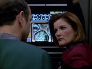 Filename=extant_StarTrek_VOY_5x19-TheFight_01550.jpg
Filesize=171KiB
Dimensions=1200x900
Date added=Nov 21, 2019 extant_StarTrek_VOY_5x19-TheFight_01550.jpg