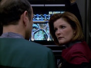 Filename=extant_StarTrek_VOY_5x19-TheFight_01551.jpg
Filesize=171KiB
Dimensions=1200x900
Date added=Nov 21, 2019 extant_StarTrek_VOY_5x19-TheFight_01551.jpg