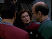 Filename=extant_StarTrek_VOY_5x19-TheFight_01569.jpg
Filesize=150KiB
Dimensions=1200x900
Date added=Nov 21, 2019 extant_StarTrek_VOY_5x19-TheFight_01569.jpg