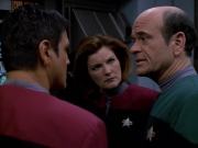 Filename=extant_StarTrek_VOY_5x19-TheFight_01581.jpg
Filesize=159KiB
Dimensions=1200x900
Date added=Nov 21, 2019 extant_StarTrek_VOY_5x19-TheFight_01581.jpg