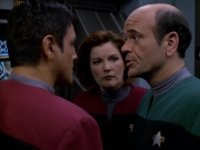 Filename=extant_StarTrek_VOY_5x19-TheFight_01630.jpg
Filesize=161KiB
Dimensions=1200x900
Date added=Nov 21, 2019 extant_StarTrek_VOY_5x19-TheFight_01630.jpg