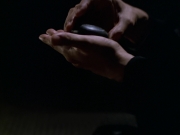 extant_StarTrek_VOY_5x19-TheFight_01652.jpg
