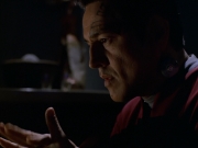 extant_StarTrek_VOY_5x19-TheFight_01655.jpg