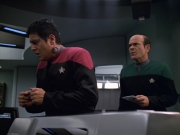 Filename=extant_StarTrek_VOY_5x19-TheFight_01855.jpg
Filesize=151KiB
Dimensions=1200x900
Date added=Nov 21, 2019 extant_StarTrek_VOY_5x19-TheFight_01855.jpg