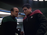 Filename=extant_StarTrek_VOY_5x19-TheFight_01879.jpg
Filesize=143KiB
Dimensions=1200x900
Date added=Nov 21, 2019 extant_StarTrek_VOY_5x19-TheFight_01879.jpg