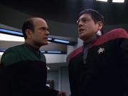 Filename=extant_StarTrek_VOY_5x19-TheFight_01887.jpg
Filesize=139KiB
Dimensions=1200x900
Date added=Nov 21, 2019 extant_StarTrek_VOY_5x19-TheFight_01887.jpg