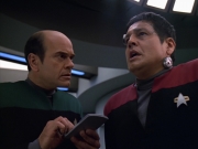 Filename=extant_StarTrek_VOY_5x19-TheFight_01899.jpg
Filesize=143KiB
Dimensions=1200x900
Date added=Nov 21, 2019 extant_StarTrek_VOY_5x19-TheFight_01899.jpg