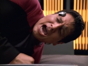 extant_StarTrek_VOY_5x19-TheFight_01945.jpg