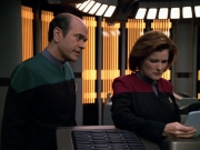 Filename=extant_StarTrek_VOY_5x19-TheFight_01962.jpg
Filesize=199KiB
Dimensions=1200x900
Date added=Nov 21, 2019 extant_StarTrek_VOY_5x19-TheFight_01962.jpg