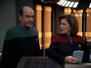 Filename=extant_StarTrek_VOY_5x19-TheFight_01967.jpg
Filesize=194KiB
Dimensions=1200x900
Date added=Nov 21, 2019 extant_StarTrek_VOY_5x19-TheFight_01967.jpg