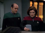 Filename=extant_StarTrek_VOY_5x19-TheFight_01973.jpg
Filesize=170KiB
Dimensions=1200x900
Date added=Nov 21, 2019 extant_StarTrek_VOY_5x19-TheFight_01973.jpg
