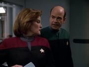 Filename=extant_StarTrek_VOY_5x19-TheFight_01985.jpg
Filesize=141KiB
Dimensions=1200x900
Date added=Nov 21, 2019 extant_StarTrek_VOY_5x19-TheFight_01985.jpg