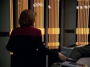 Filename=extant_StarTrek_VOY_5x19-TheFight_01991.jpg
Filesize=206KiB
Dimensions=1200x900
Date added=Nov 21, 2019 extant_StarTrek_VOY_5x19-TheFight_01991.jpg