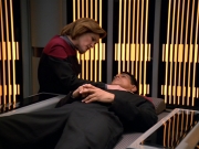 Filename=extant_StarTrek_VOY_5x19-TheFight_02007.jpg
Filesize=241KiB
Dimensions=1200x900
Date added=Nov 21, 2019 extant_StarTrek_VOY_5x19-TheFight_02007.jpg