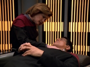 Filename=extant_StarTrek_VOY_5x19-TheFight_02016.jpg
Filesize=238KiB
Dimensions=1200x900
Date added=Nov 21, 2019 extant_StarTrek_VOY_5x19-TheFight_02016.jpg