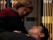extant_StarTrek_VOY_5x19-TheFight_02025.jpg