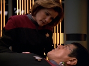 extant_StarTrek_VOY_5x19-TheFight_02031.jpg