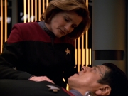 extant_StarTrek_VOY_5x19-TheFight_02034.jpg