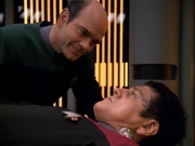 extant_StarTrek_VOY_5x19-TheFight_02051.jpg