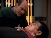 extant_StarTrek_VOY_5x19-TheFight_02052.jpg