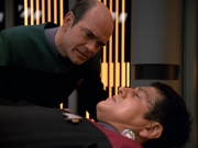 Filename=extant_StarTrek_VOY_5x19-TheFight_02071.jpg
Filesize=164KiB
Dimensions=1200x900
Date added=Nov 21, 2019 extant_StarTrek_VOY_5x19-TheFight_02071.jpg