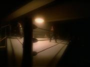 extant_StarTrek_VOY_5x19-TheFight_02143.jpg