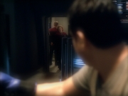 extant_StarTrek_VOY_5x19-TheFight_02304.jpg