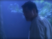 extant_StarTrek_VOY_5x19-TheFight_02602.jpg