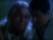 extant_StarTrek_VOY_5x19-TheFight_02636.jpg