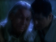 extant_StarTrek_VOY_5x19-TheFight_02640.jpg