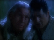 extant_StarTrek_VOY_5x19-TheFight_02647.jpg