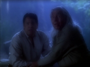 extant_StarTrek_VOY_5x19-TheFight_02683.jpg