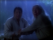 extant_StarTrek_VOY_5x19-TheFight_02690.jpg
