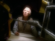 extant_StarTrek_VOY_5x19-TheFight_02700.jpg