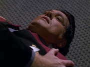 extant_StarTrek_VOY_5x19-TheFight_02755.jpg