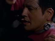 extant_StarTrek_VOY_5x19-TheFight_02766.jpg