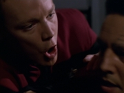 extant_StarTrek_VOY_5x19-TheFight_02768.jpg