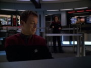 Filename=extant_StarTrek_VOY_5x19-TheFight_02823.jpg
Filesize=159KiB
Dimensions=1200x900
Date added=Nov 21, 2019 extant_StarTrek_VOY_5x19-TheFight_02823.jpg