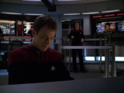 Filename=extant_StarTrek_VOY_5x19-TheFight_02825.jpg
Filesize=161KiB
Dimensions=1200x900
Date added=Nov 21, 2019 extant_StarTrek_VOY_5x19-TheFight_02825.jpg