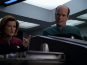 Filename=extant_StarTrek_VOY_5x19-TheFight_02980.jpg
Filesize=158KiB
Dimensions=1200x900
Date added=Nov 21, 2019 extant_StarTrek_VOY_5x19-TheFight_02980.jpg
