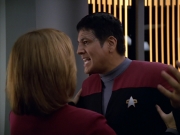 Filename=extant_StarTrek_VOY_5x19-TheFight_03004.jpg
Filesize=172KiB
Dimensions=1200x900
Date added=Nov 21, 2019 extant_StarTrek_VOY_5x19-TheFight_03004.jpg