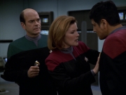 Filename=extant_StarTrek_VOY_5x19-TheFight_03038.jpg
Filesize=148KiB
Dimensions=1200x900
Date added=Nov 21, 2019 extant_StarTrek_VOY_5x19-TheFight_03038.jpg