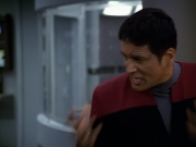 Filename=extant_StarTrek_VOY_5x19-TheFight_03058.jpg
Filesize=133KiB
Dimensions=1200x900
Date added=Nov 21, 2019 extant_StarTrek_VOY_5x19-TheFight_03058.jpg