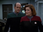 Filename=extant_StarTrek_VOY_5x19-TheFight_03069.jpg
Filesize=150KiB
Dimensions=1200x900
Date added=Nov 21, 2019 extant_StarTrek_VOY_5x19-TheFight_03069.jpg