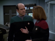 Filename=extant_StarTrek_VOY_5x19-TheFight_03079.jpg
Filesize=149KiB
Dimensions=1200x900
Date added=Nov 21, 2019 extant_StarTrek_VOY_5x19-TheFight_03079.jpg