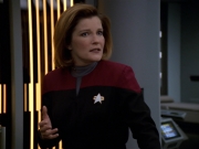 Filename=extant_StarTrek_VOY_5x19-TheFight_03087.jpg
Filesize=163KiB
Dimensions=1200x900
Date added=Nov 21, 2019 extant_StarTrek_VOY_5x19-TheFight_03087.jpg