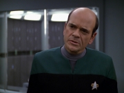 Filename=extant_StarTrek_VOY_5x19-TheFight_03099.jpg
Filesize=144KiB
Dimensions=1200x900
Date added=Nov 21, 2019 extant_StarTrek_VOY_5x19-TheFight_03099.jpg