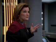 Filename=extant_StarTrek_VOY_5x19-TheFight_03106.jpg
Filesize=164KiB
Dimensions=1200x900
Date added=Nov 21, 2019 extant_StarTrek_VOY_5x19-TheFight_03106.jpg