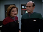 Filename=extant_StarTrek_VOY_5x19-TheFight_03135.jpg
Filesize=141KiB
Dimensions=1200x900
Date added=Nov 21, 2019 extant_StarTrek_VOY_5x19-TheFight_03135.jpg