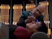 extant_StarTrek_VOY_5x19-TheFight_03218.jpg